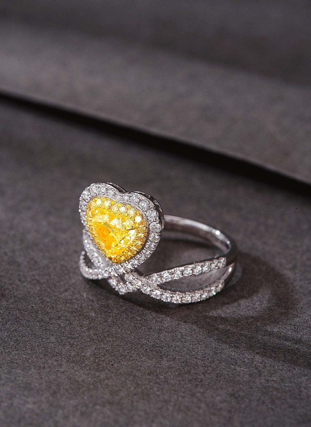 18K Yellow Gold Diamond Heart-Shaped Chaumet-Style Ring with AGL Certificate - Yellow Diamond Ring