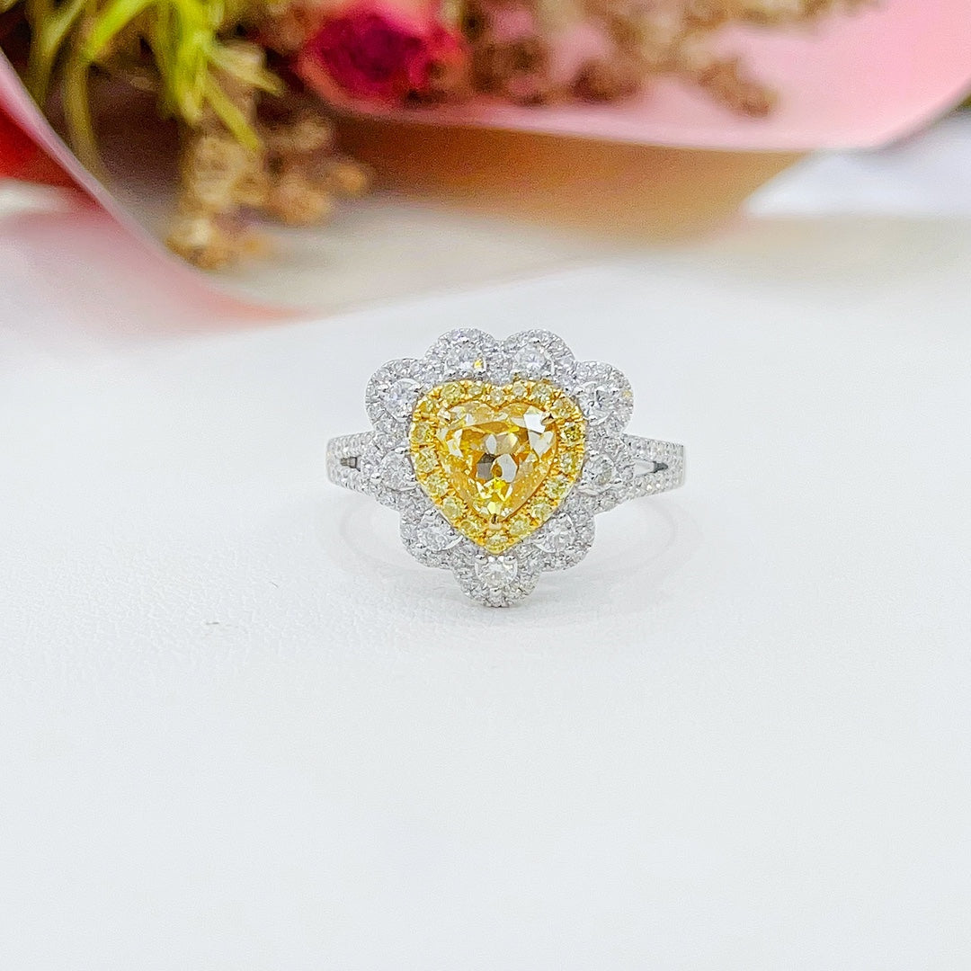 18K Yellow Gold Diamond Heart-Shaped Lace Hollow Ring with AGL Certificate - Yellow Diamond Ring