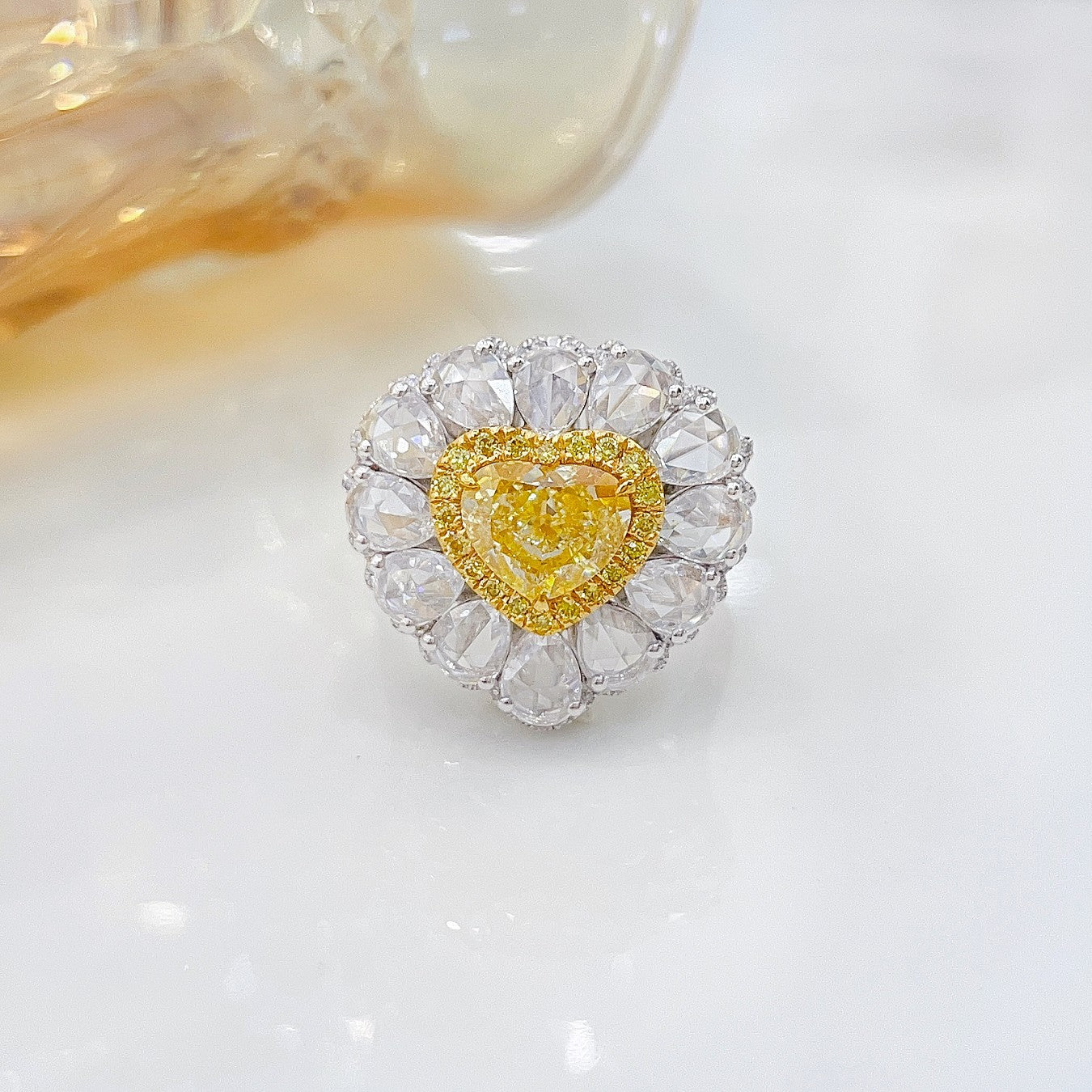 18K Yellow Gold Diamond Heart-Shaped Luxury Pendant/Ring with AGL Certificate - Premium Jewelry - Yellow Diamond Ring