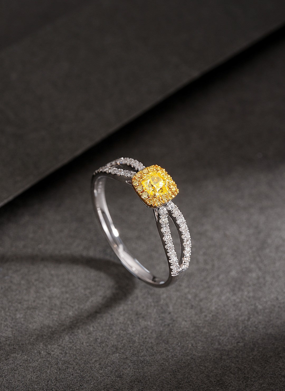 18K Yellow Gold Diamond Hollow Cushion Shape Ring | Premium Jewelry - Yellow Diamond Ring