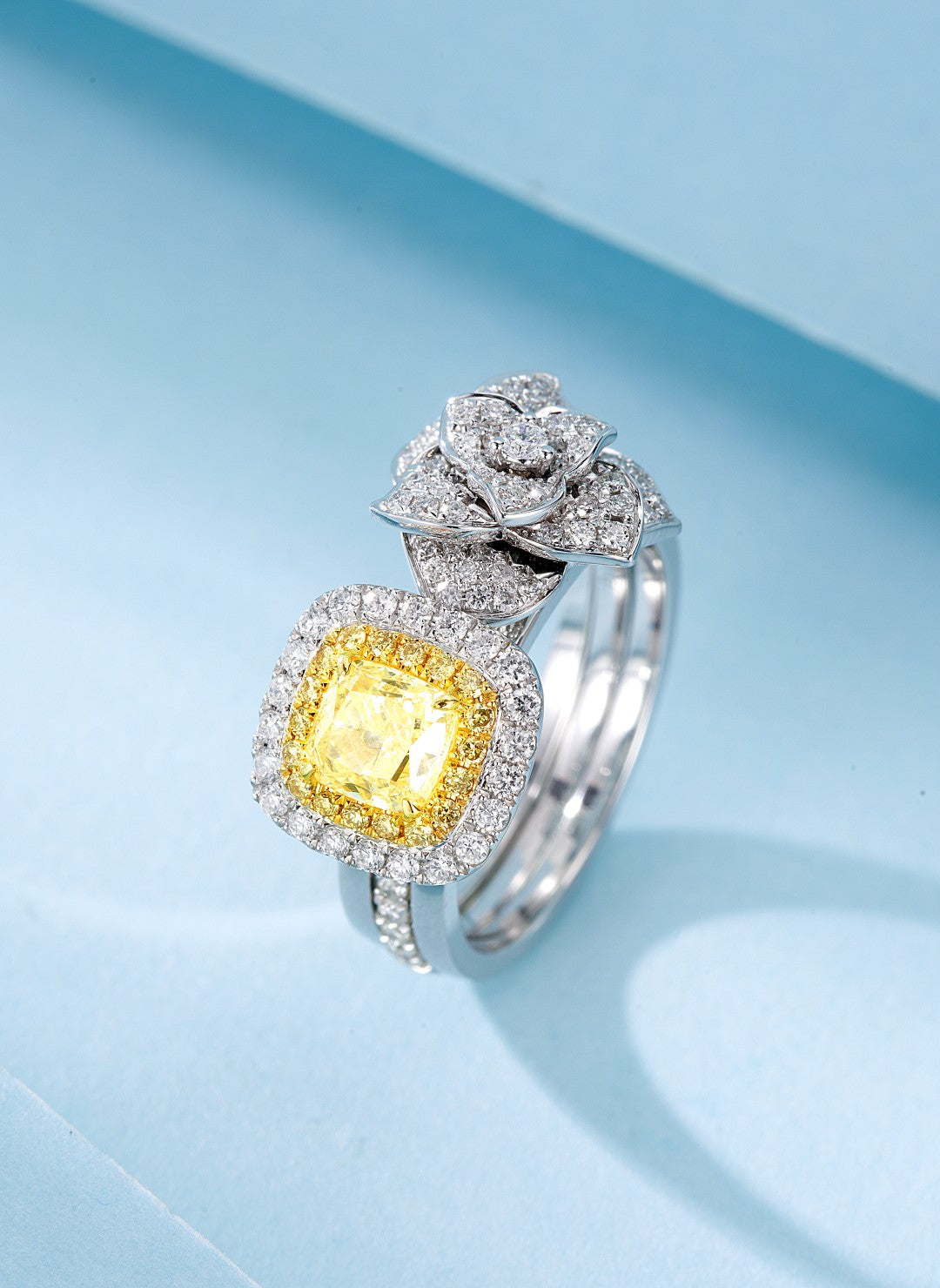 18K Yellow Gold Diamond Marquis Flower Ring | Premium Jewelry - Yellow Diamond Ring