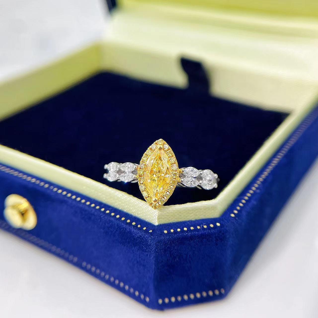 18K Yellow Gold Diamond Marquise Double-Arm Ring | Premium Jewelry - Yellow Diamond Ring