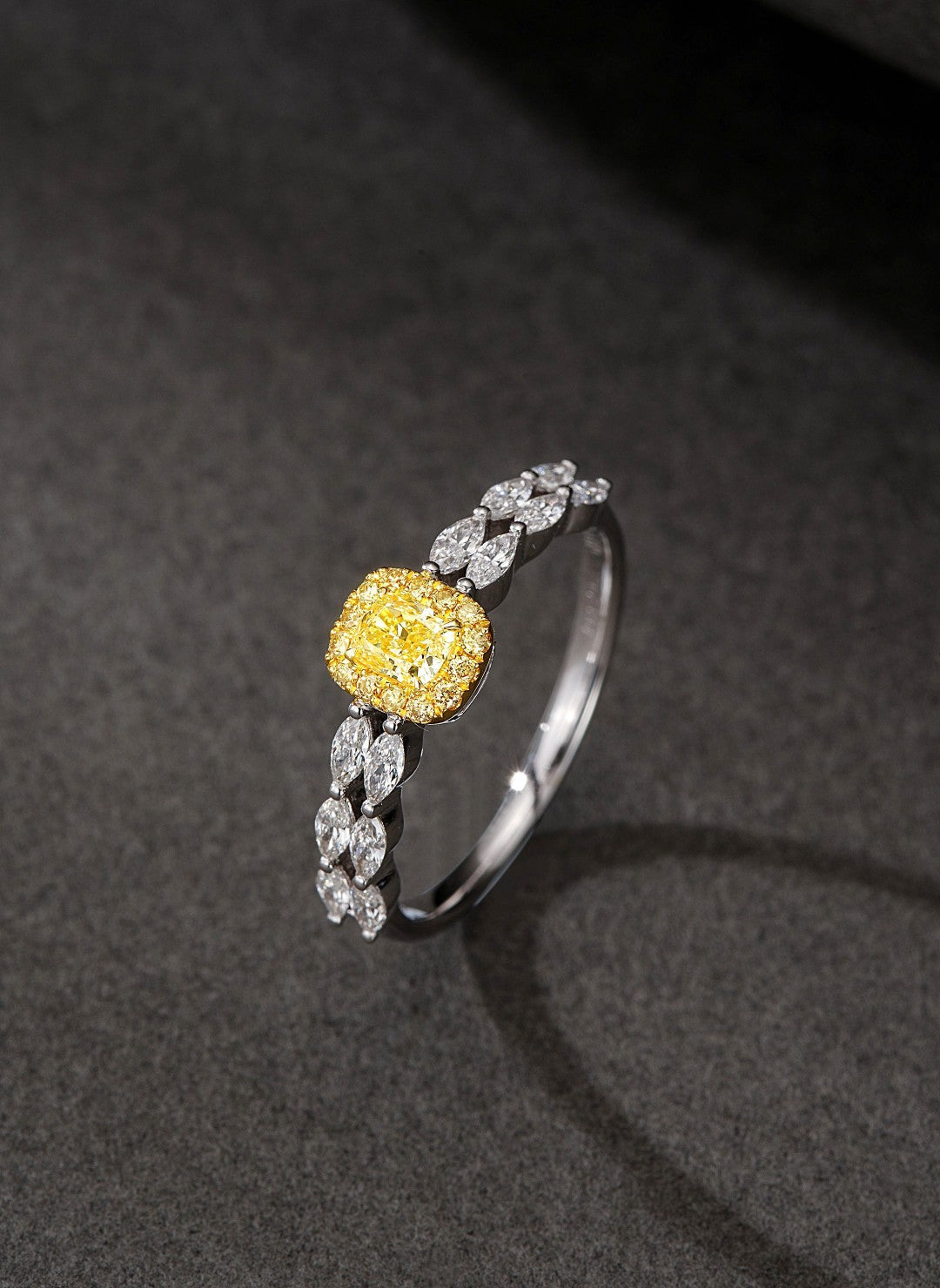 18K Yellow Gold Diamond Marquise Ring - Elegant Jewelry Piece - Yellow Diamond Ring