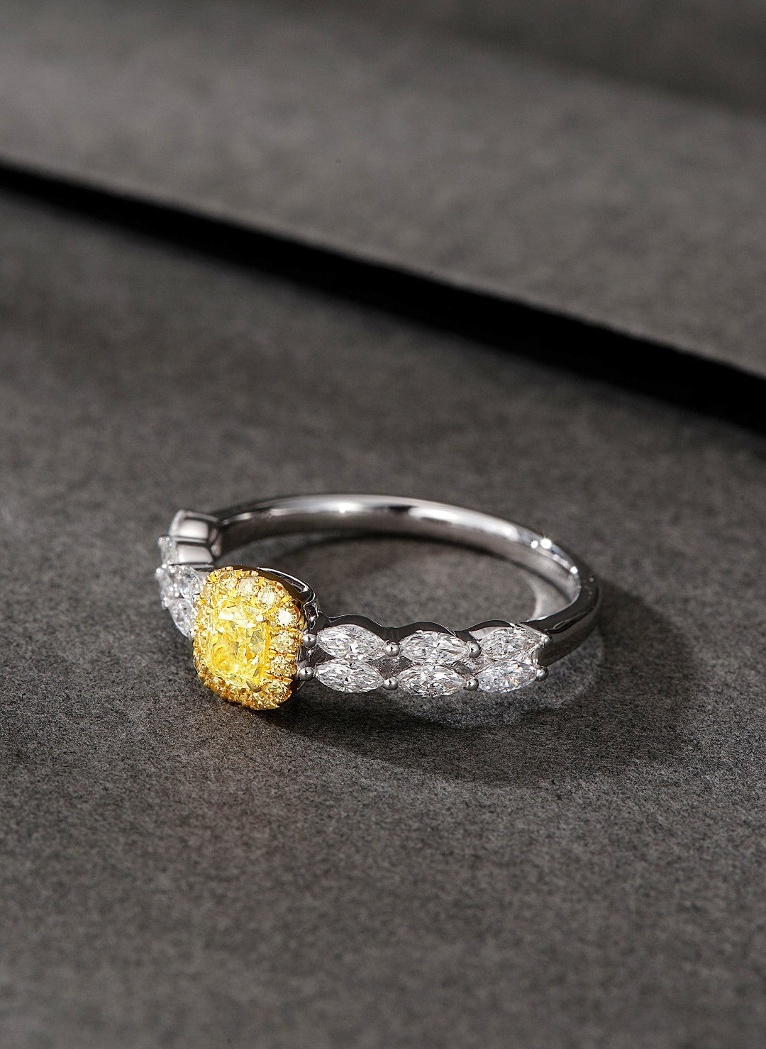 18K Yellow Gold Diamond Marquise Ring - Elegant Jewelry Piece - Yellow Diamond Ring