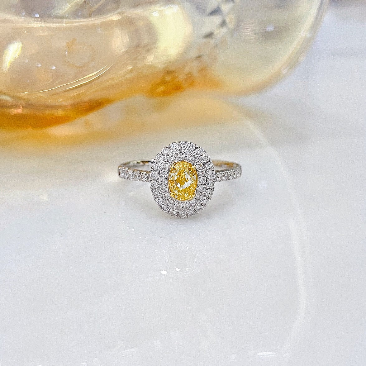 18K Yellow Gold Diamond Oval Cluster Ring - Luxurious Jewelry Piece - Yellow Diamond Ring