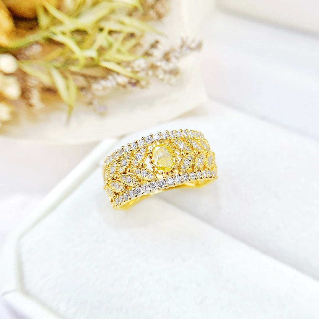 18K Yellow Gold Diamond Oval Vintage Ring - Luxury Jewelry - Yellow Diamond Ring