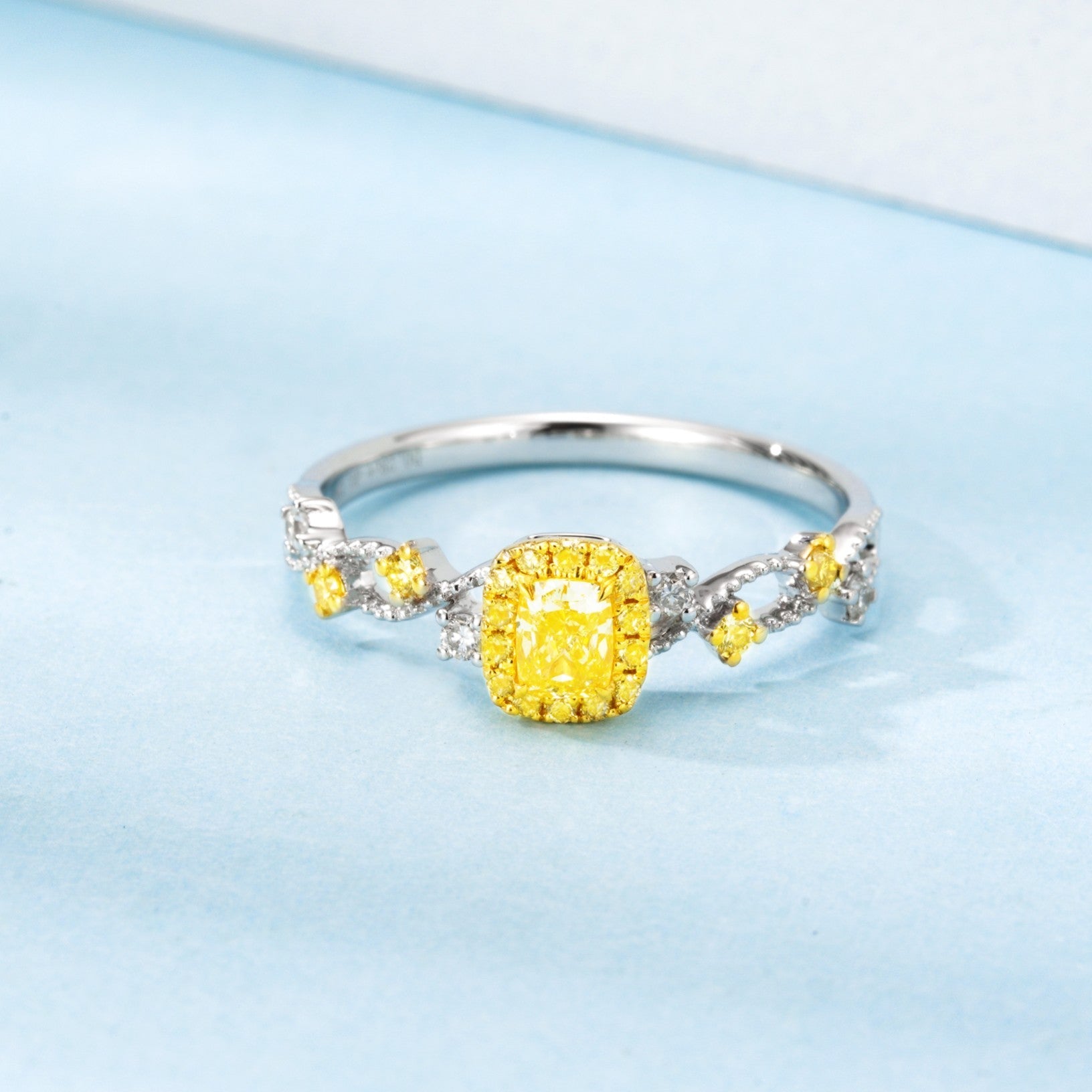 18K Yellow Gold Diamond Pillow-Edge Crossover Ring - Premium Jewelry - Yellow Diamond Ring