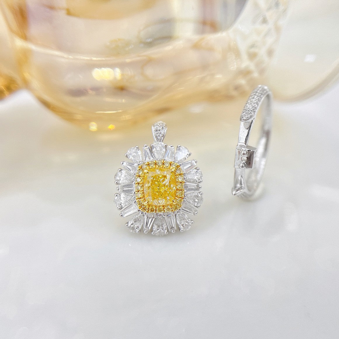 18K Yellow Gold Diamond Pillow Shape Double-Wear Ring with Luxurious Setting - Yellow Diamond Ring