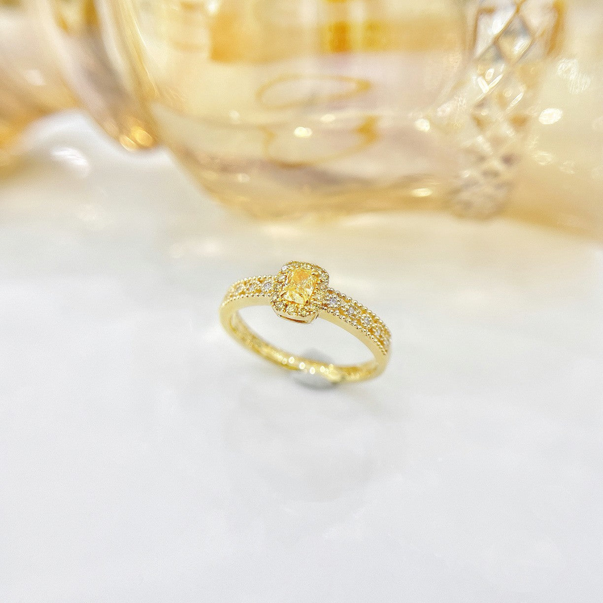 18K Yellow Gold Diamond Pillow Shape Lace Edge Ring - Luxury Jewelry - Yellow Diamond Ring