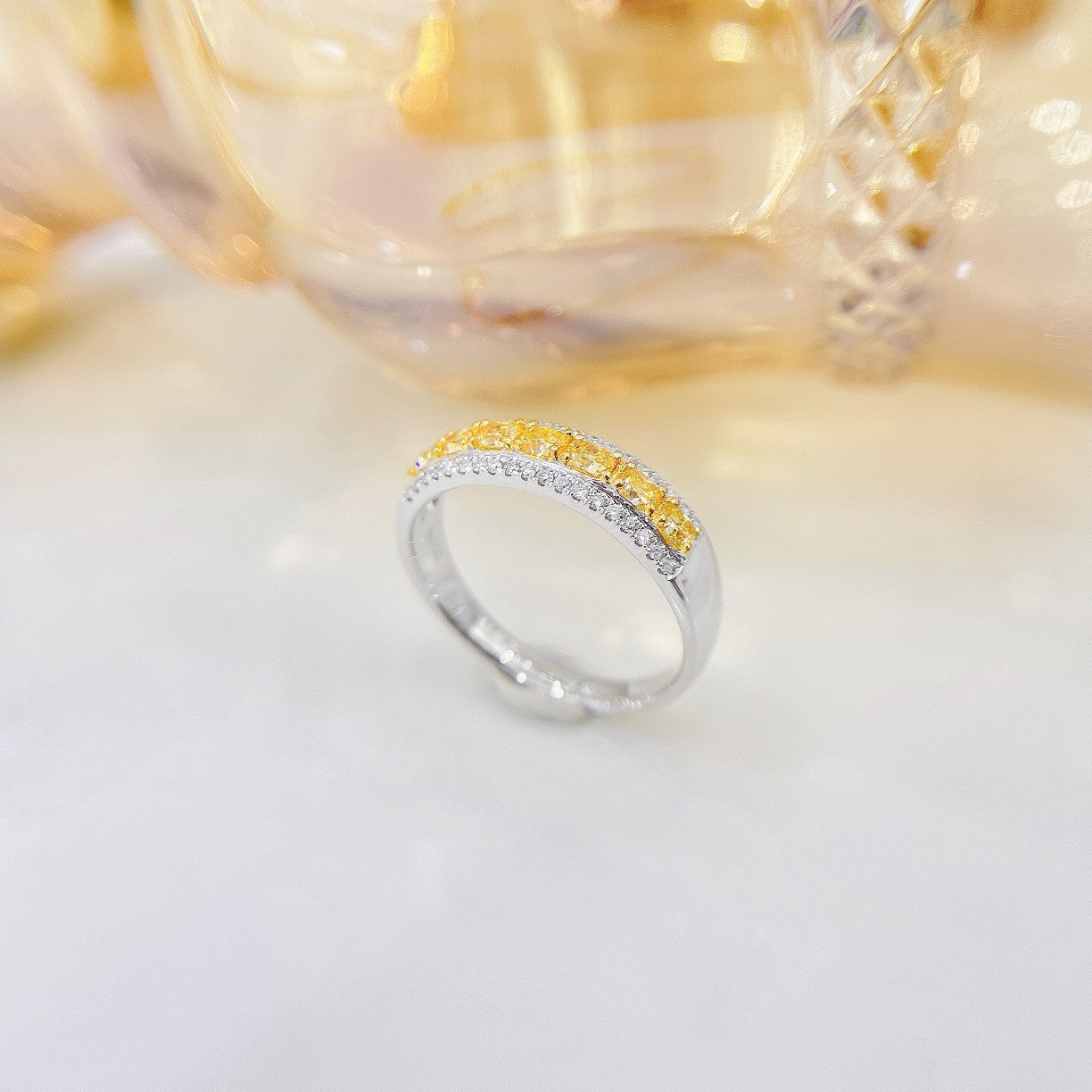 18K Yellow Gold Diamond Pillow-Shaped Cluster Ring - Luxurious Jewelry Piece - Yellow Diamond Ring