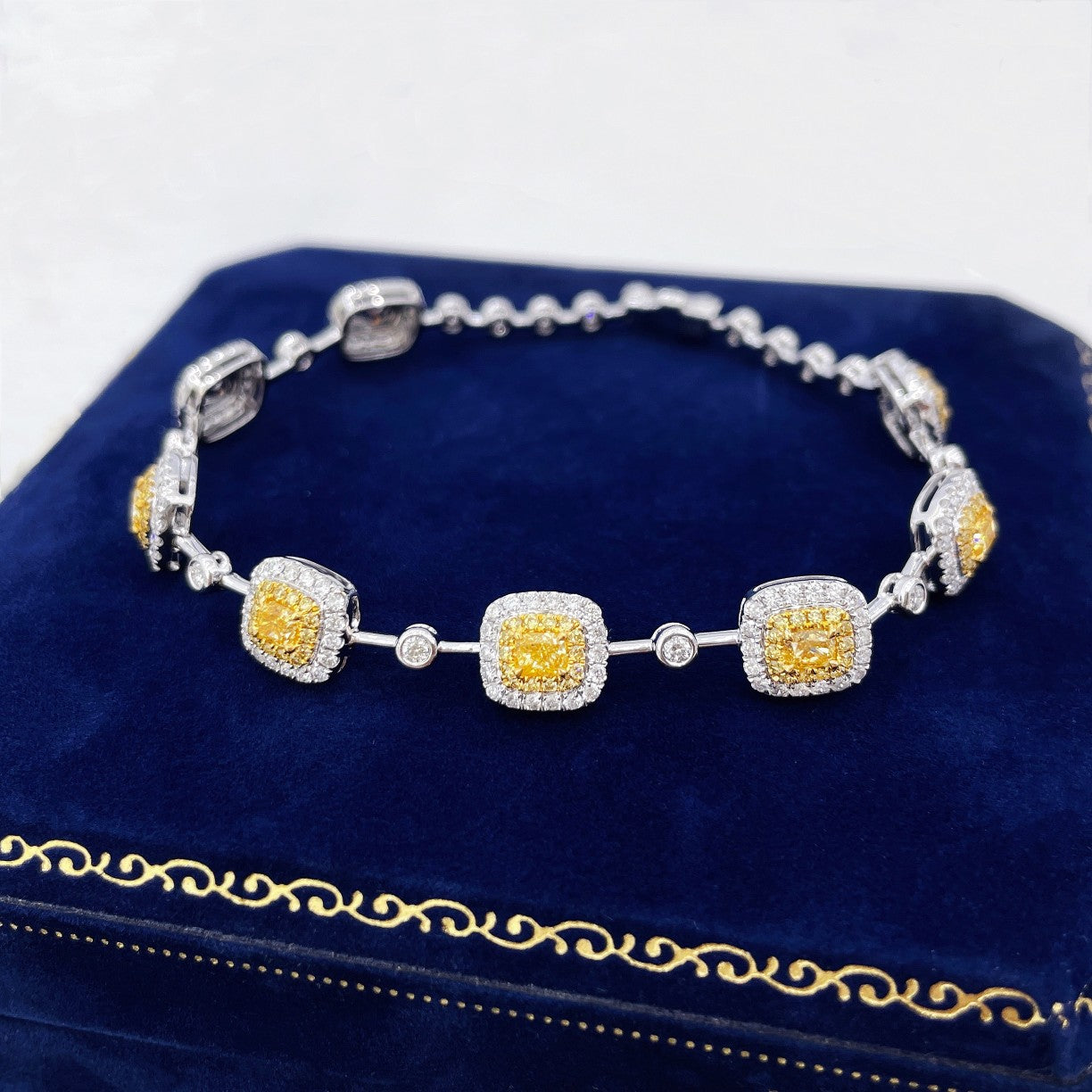 18K Yellow Gold Diamond Pillow-Shaped Interval Bubble Bracelet - Luxury Jewelry - Yellow Diamond Bracelet