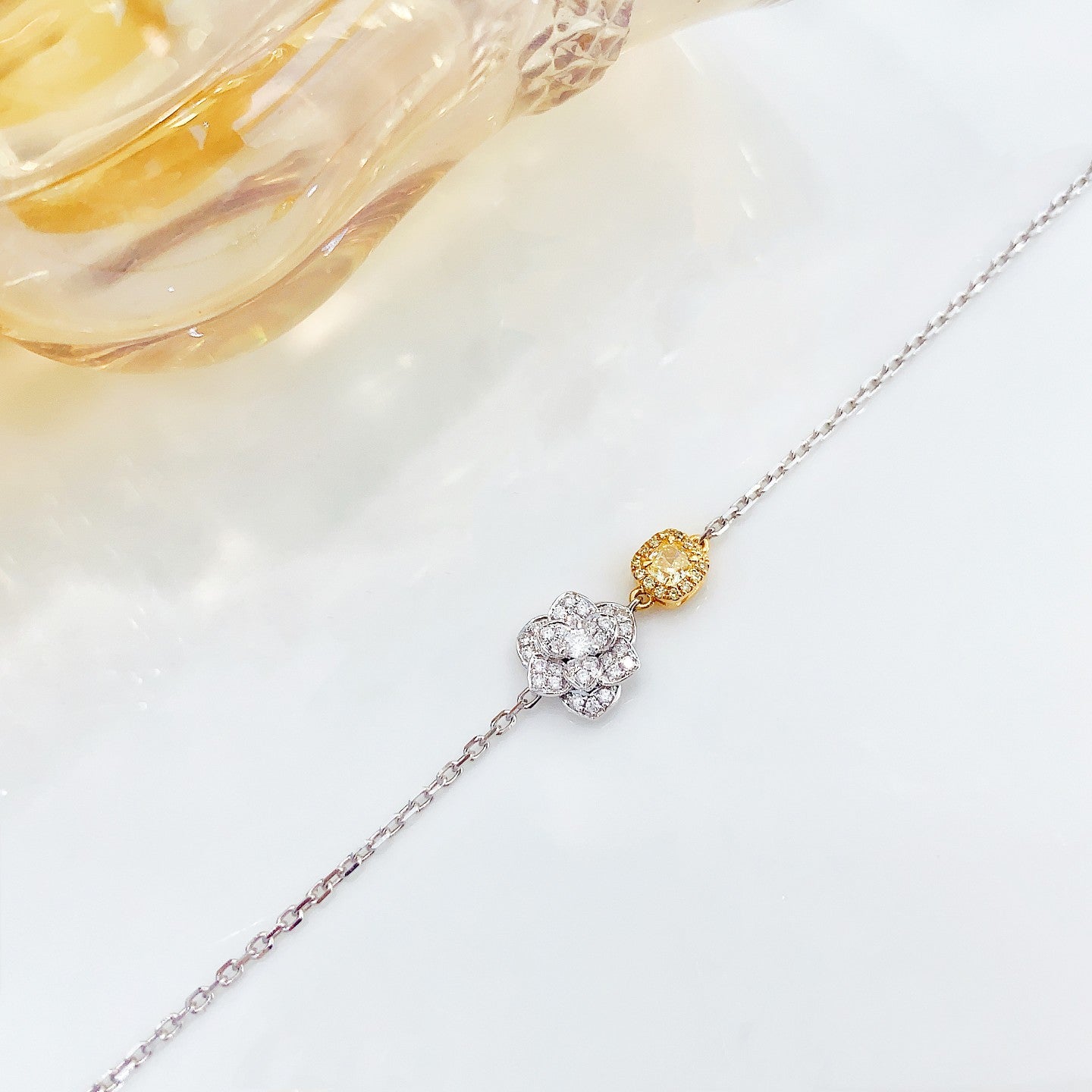 18K Yellow Gold Diamond Pillow-shaped Marquise Flower Bracelet - Exquisite Jewelry - Yellow Diamond Bracelet