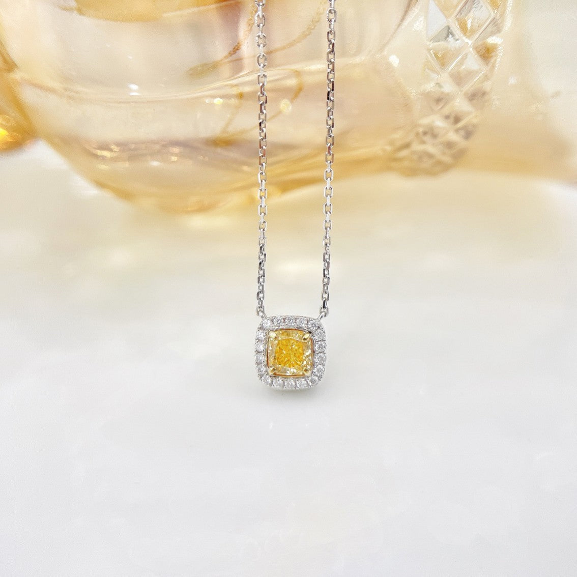 18K Yellow Gold Diamond Pillow-Shaped Necklace - Yellow Diamond Necklace