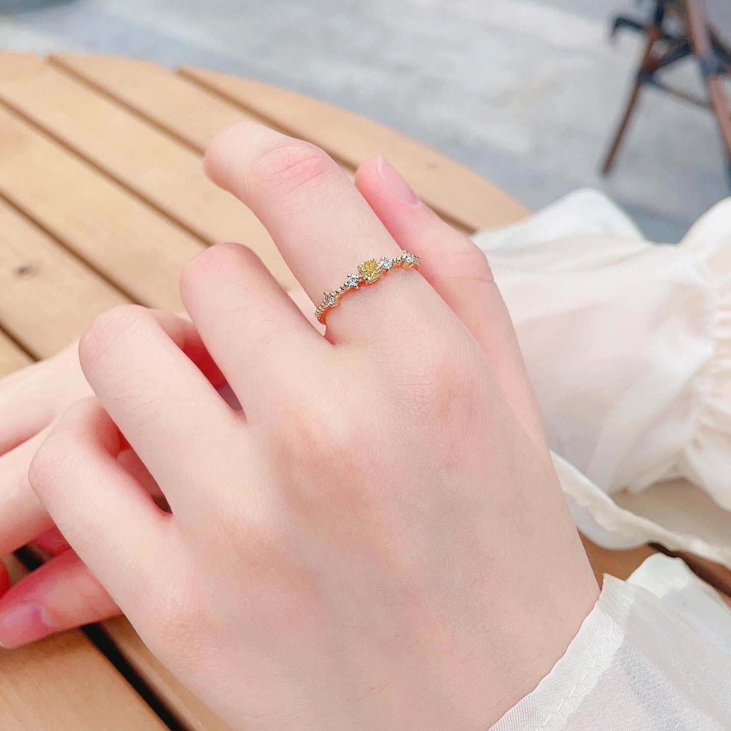 18K Yellow Gold Diamond Pillow-Shaped Pearl-Like Arm Ring Jewelry - Yellow Diamond Ring