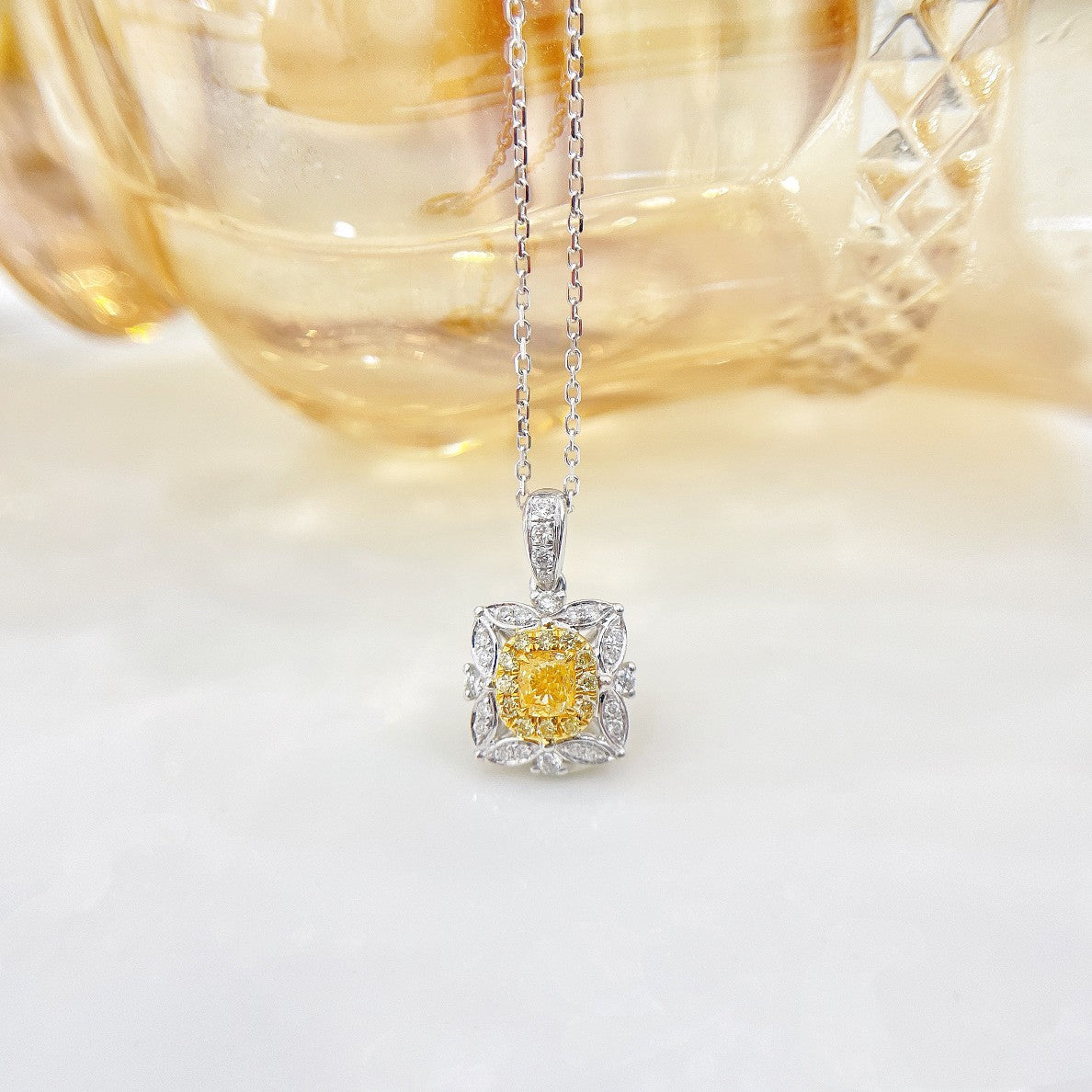 18K Yellow Gold Diamond Pillow-Shaped Rhombus Pendant Necklace - Luxurious Jewelry - Yellow Diamond Necklace