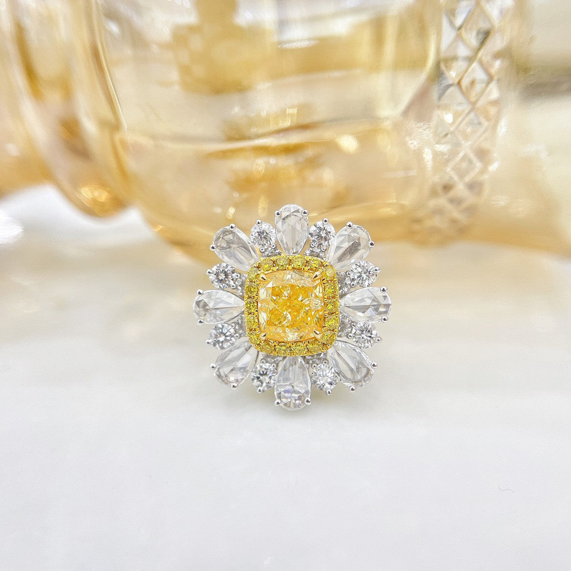 18K Yellow Gold Diamond Pillow-Shaped Rose Cut Double-Wear Jewelry - Yellow Diamond Ring