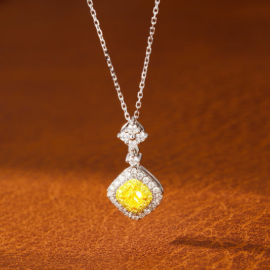 18K Yellow Gold Diamond Pillow-shaped Tianzi Clasp Necklace - Luxury Jewelry - Yellow Diamond Necklace