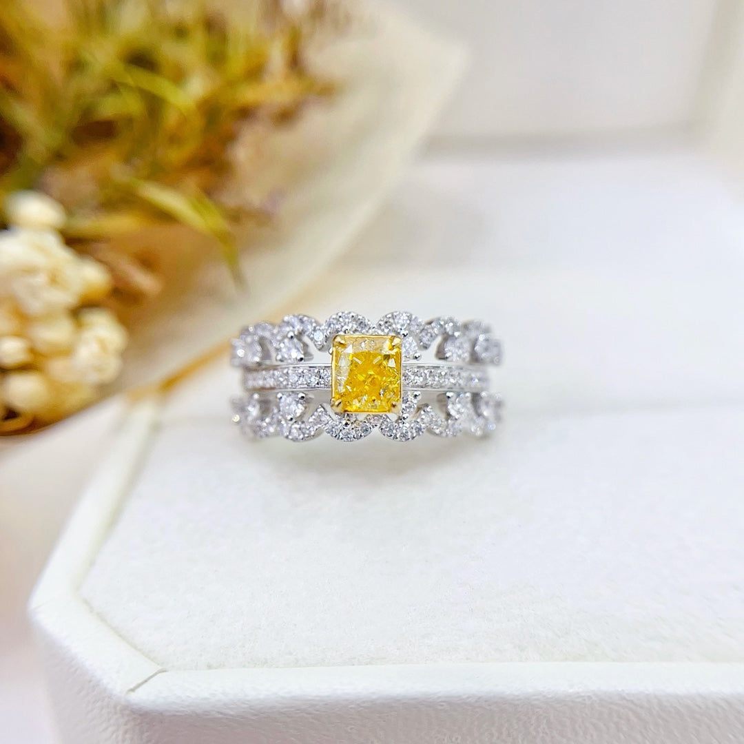 18K Yellow Gold Diamond Pillow Two-Way Wear Ring | Luxury Jewelry - Yellow Diamond Ring