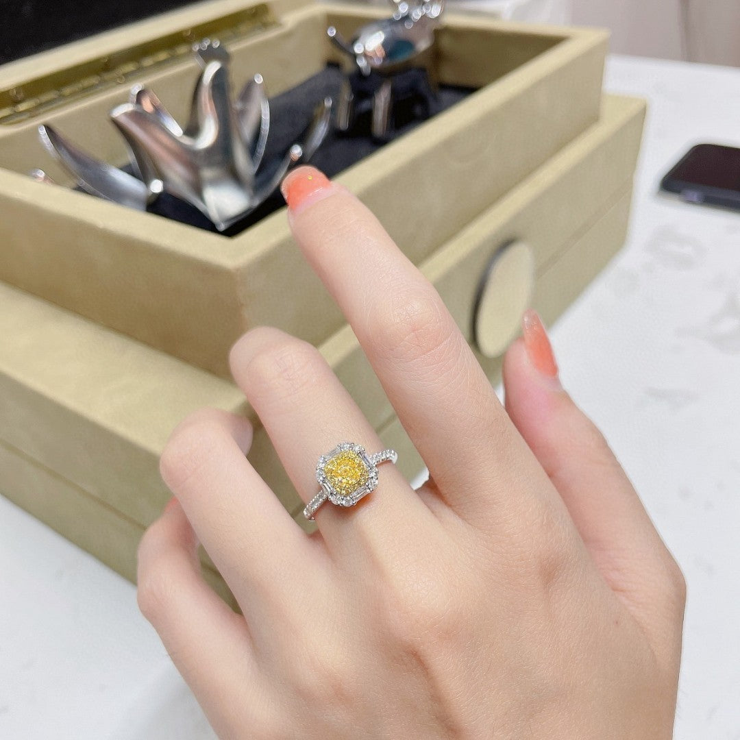 18K Yellow Gold Diamond Ring with Baguette and Surrounding Diamonds | Jewelry - Yellow Diamond Ring