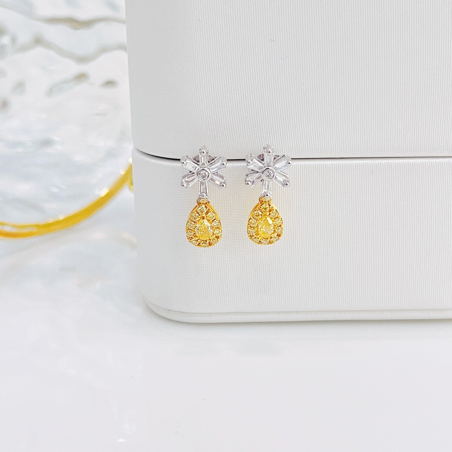 18K Yellow Gold Diamond Snowflake Drop Earrings - Jeweler.Jewelry