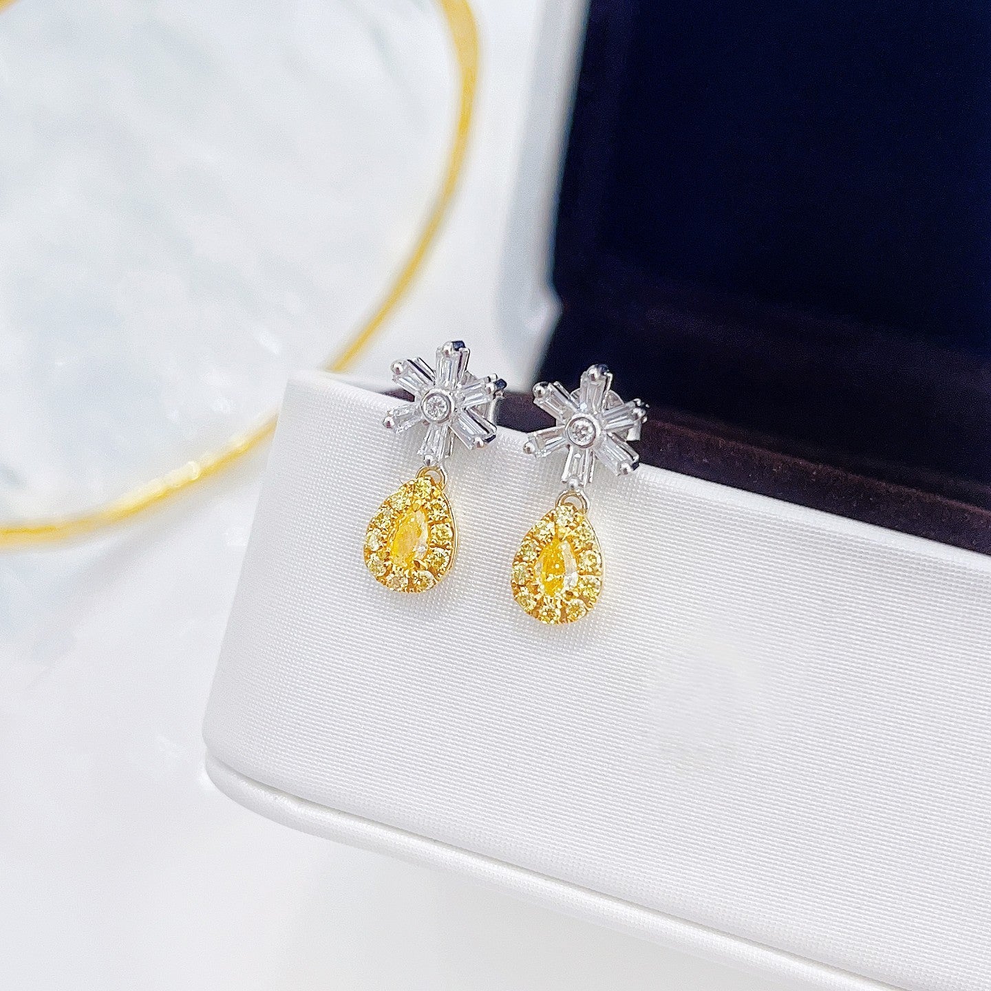 18K Yellow Gold Diamond Snowflake Drop Earrings - Jeweler.Jewelry