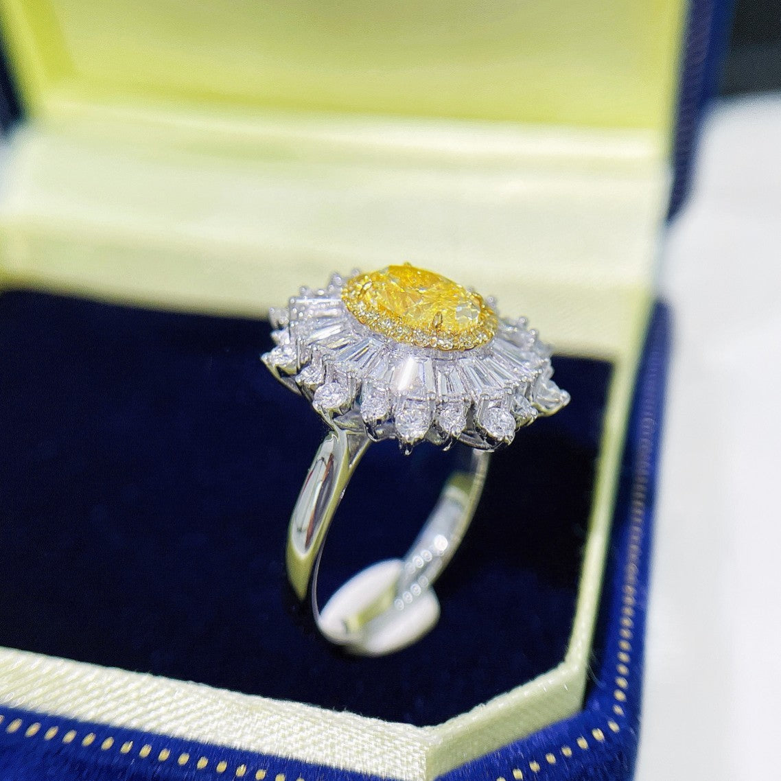 18K Yellow Gold Diamond Sunflower Step-Cut Ring | Premium Jewelry - Yellow Diamond Ring