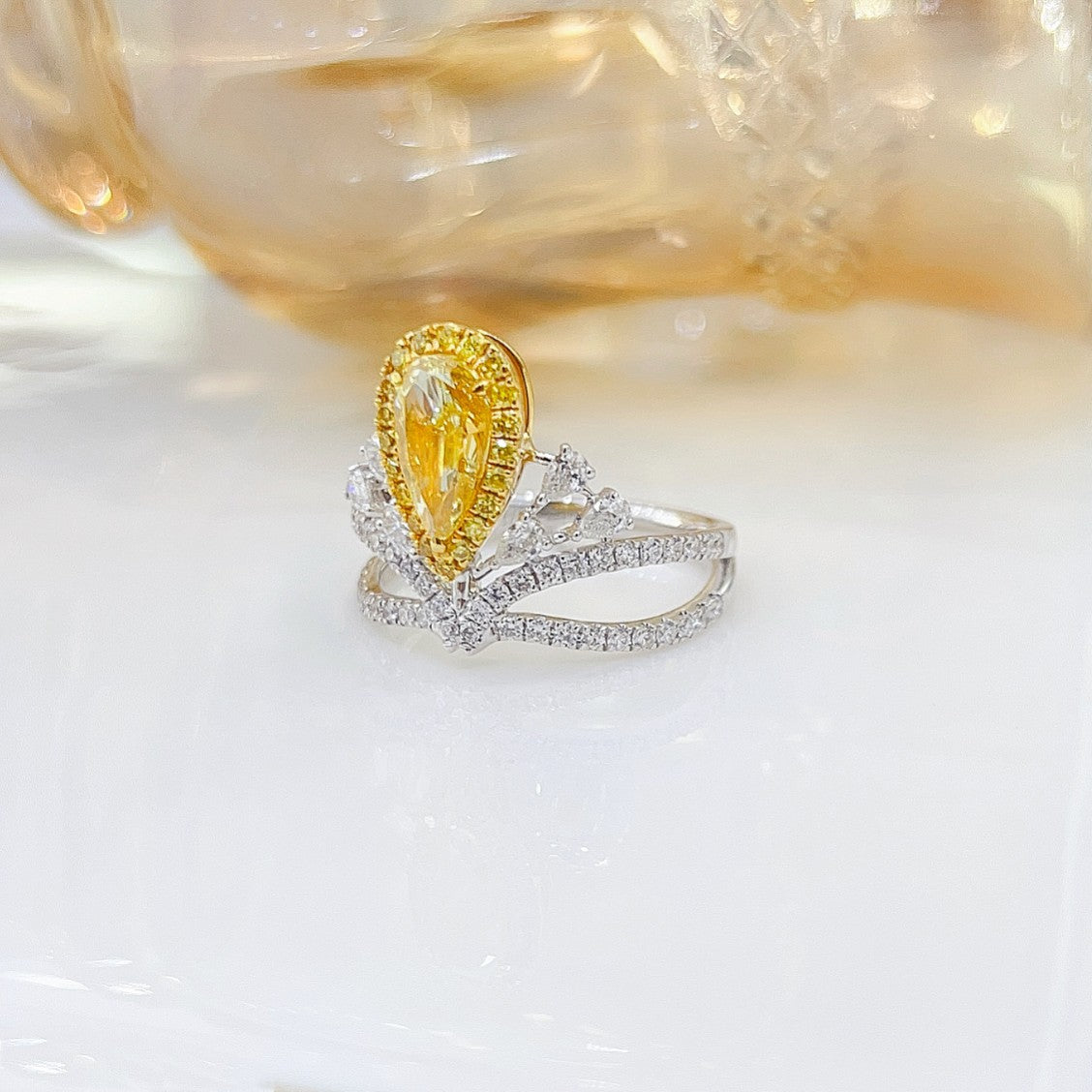 18K Yellow Gold Diamond Waterdrop Tiara Ring | Luxurious Jewelry - Yellow Diamond Ring