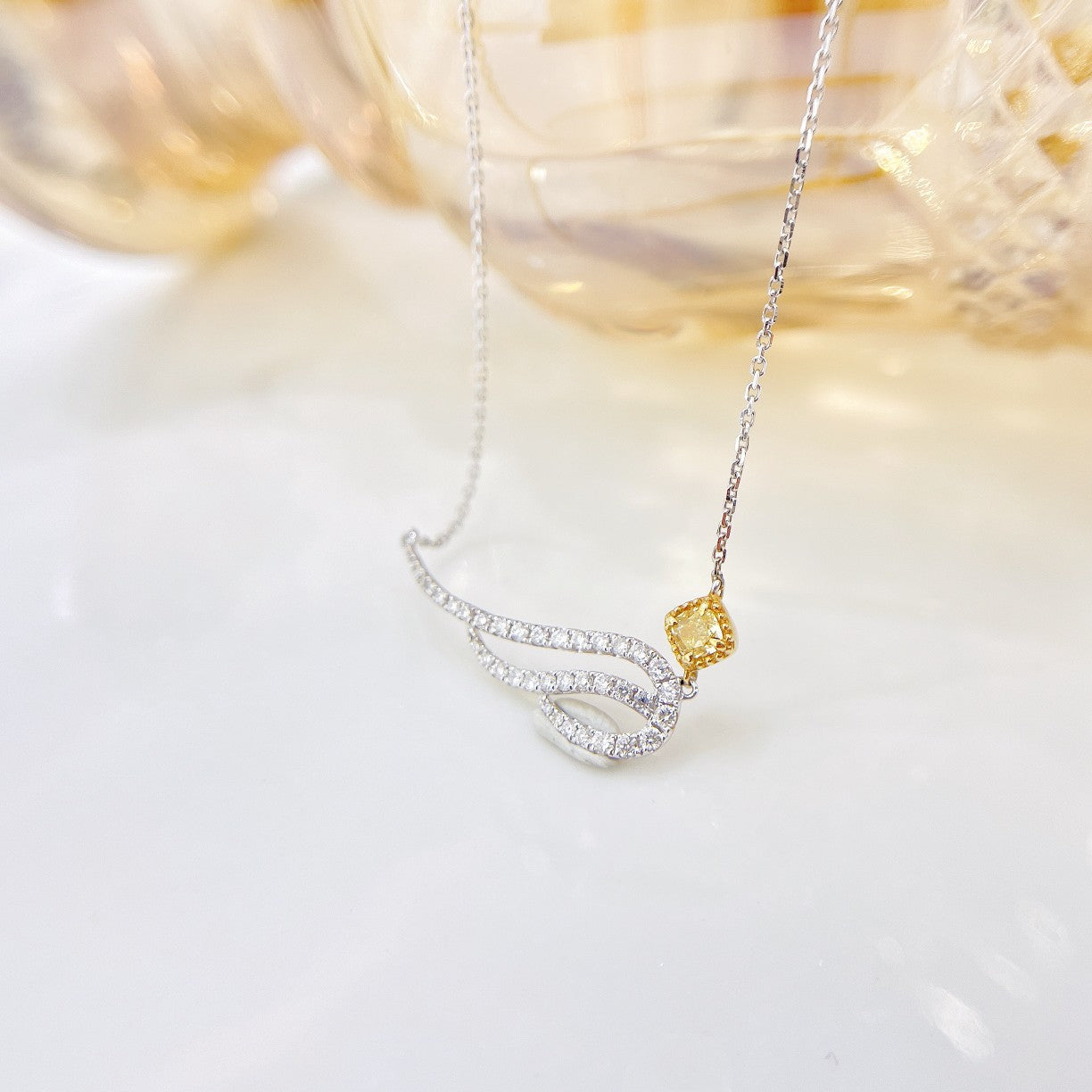 18K Yellow Gold Diamond Wing Necklace - Exquisite Jewelry Piece - Yellow Diamond Necklace