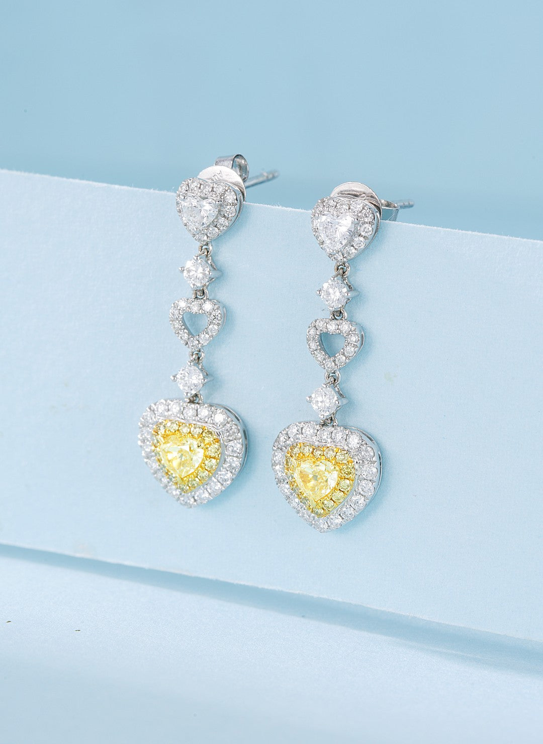 18K Yellow Gold Heart-Shaped Diamond Earrings with Surrounding Stones Jeweler.Jewelry