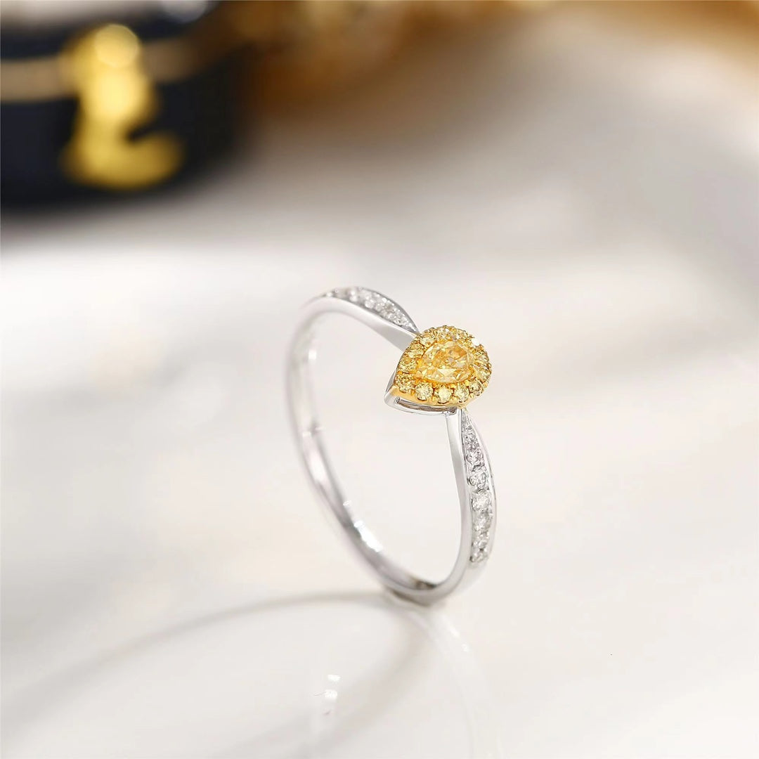 18K Yellow Gold Single Diamond Teardrop Ring - Exquisite Jewelry - Yellow Diamond Ring