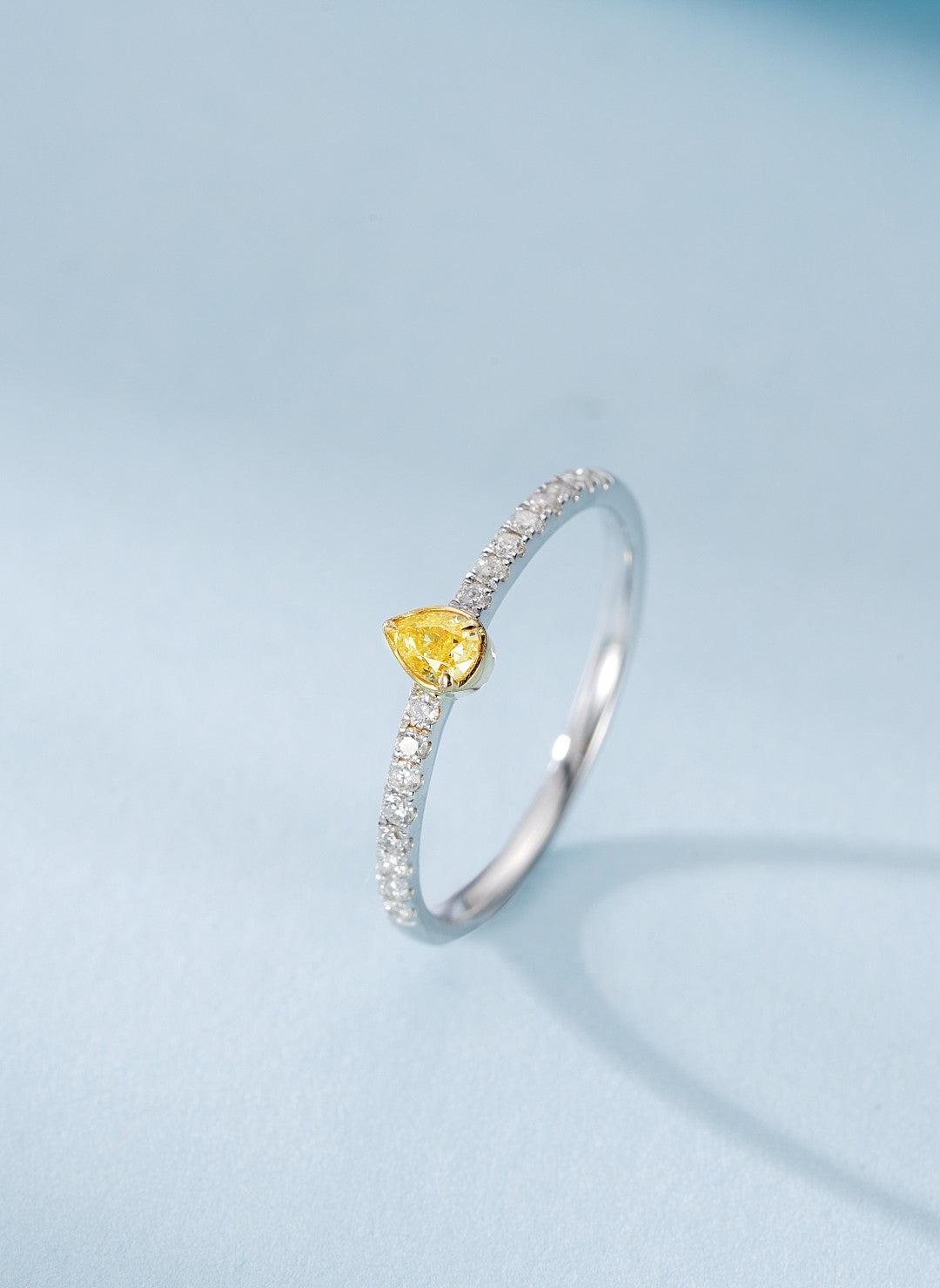 18K Yellow Gold Single Diamond Teardrop Ring | Premium Jewelry - Yellow Diamond Ring