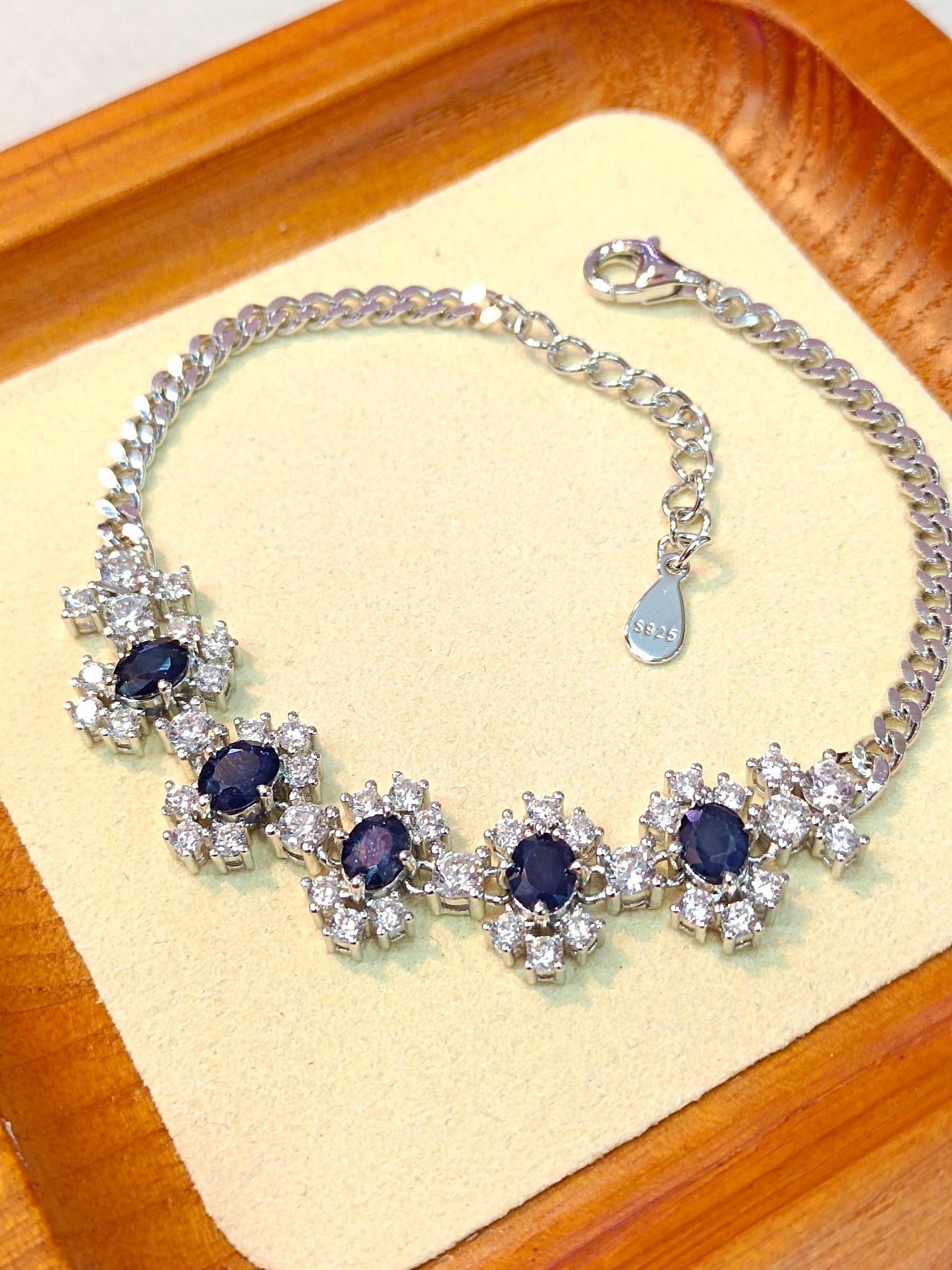 Exquisite S925 Silver Sapphire Jewelry Bracelet