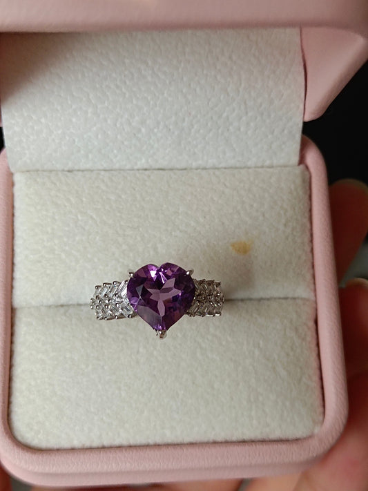 Natural Amethyst Heart Shaped Ring - Enchanting Jewelry