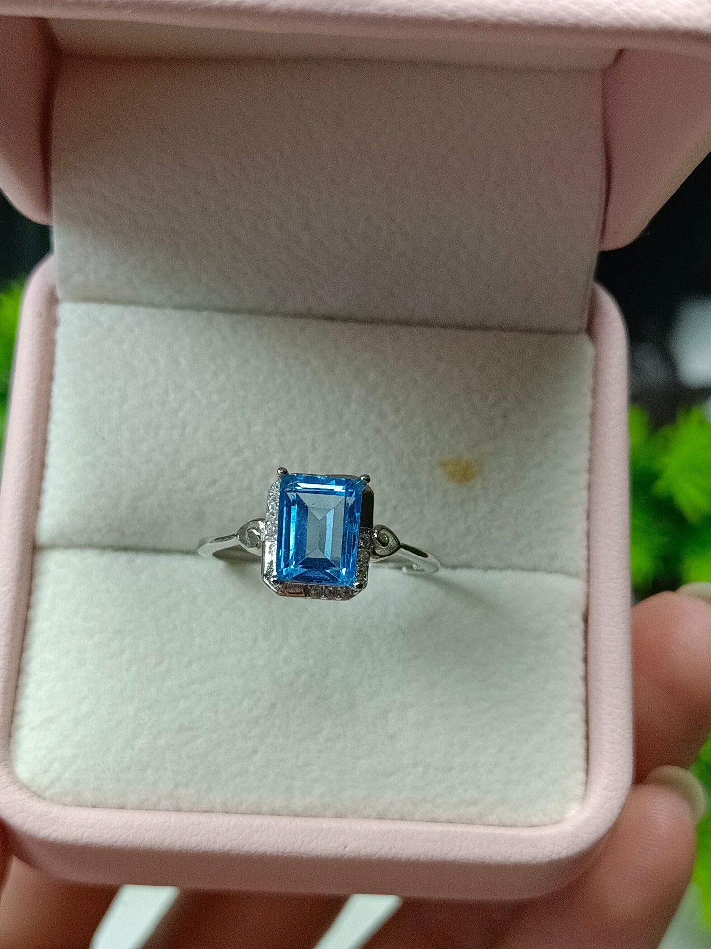 Cincin Segiempat Topaz Biru Swiss Asli yang Indah - Barang Kemas untuk Setiap Majlis