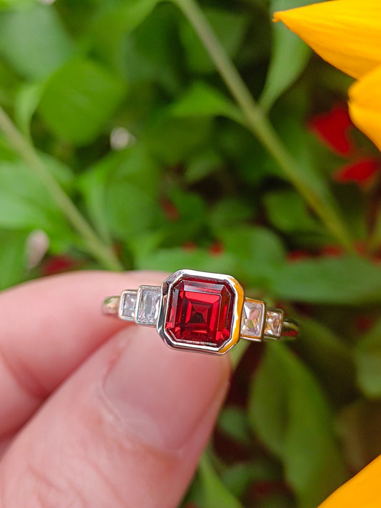 Elegant Princess-Cut Natural Garnet Ring - Fine Jewelry