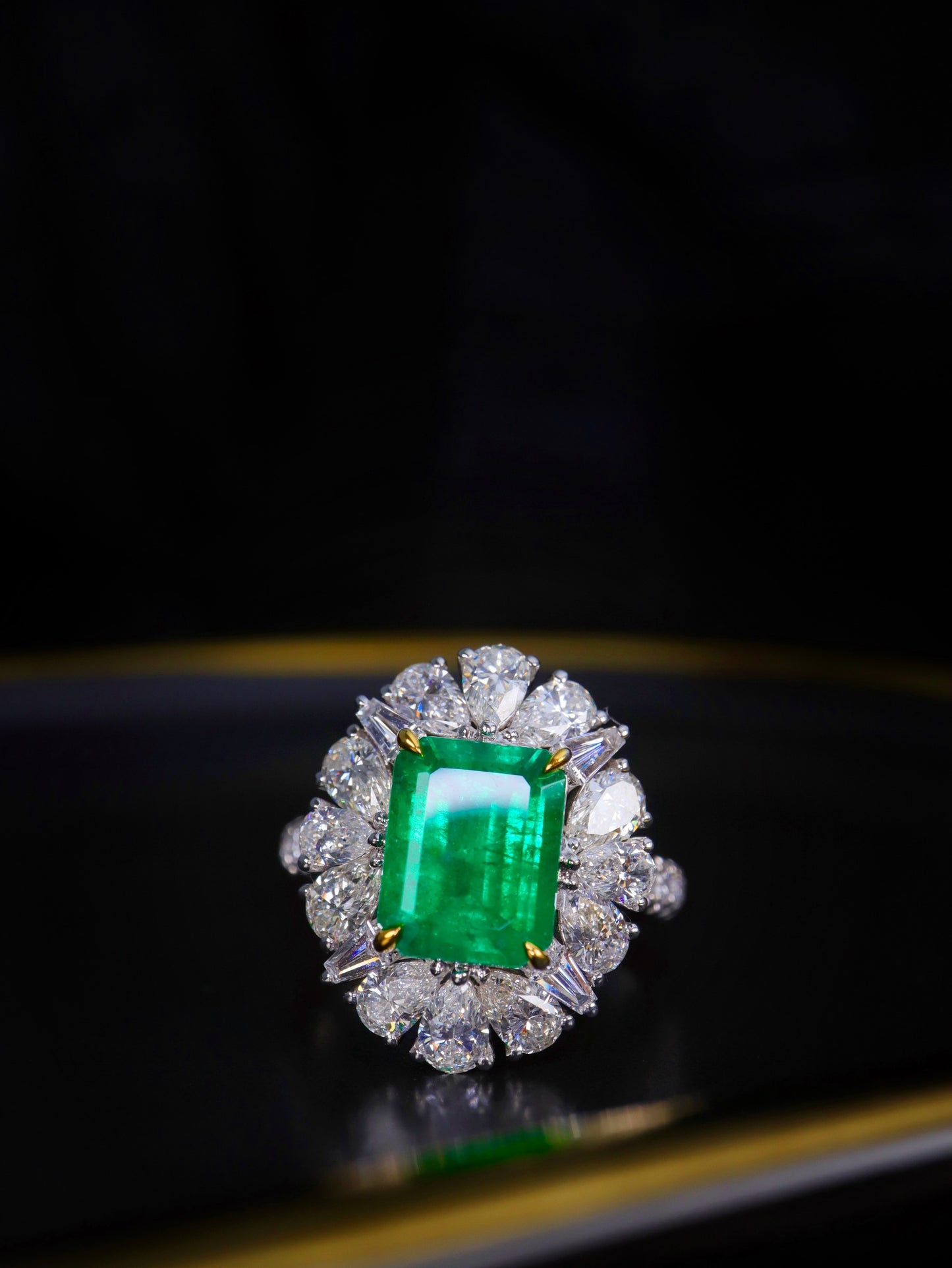 Afghan Panjshir Emerald Ring - Premium Quality Jewelry