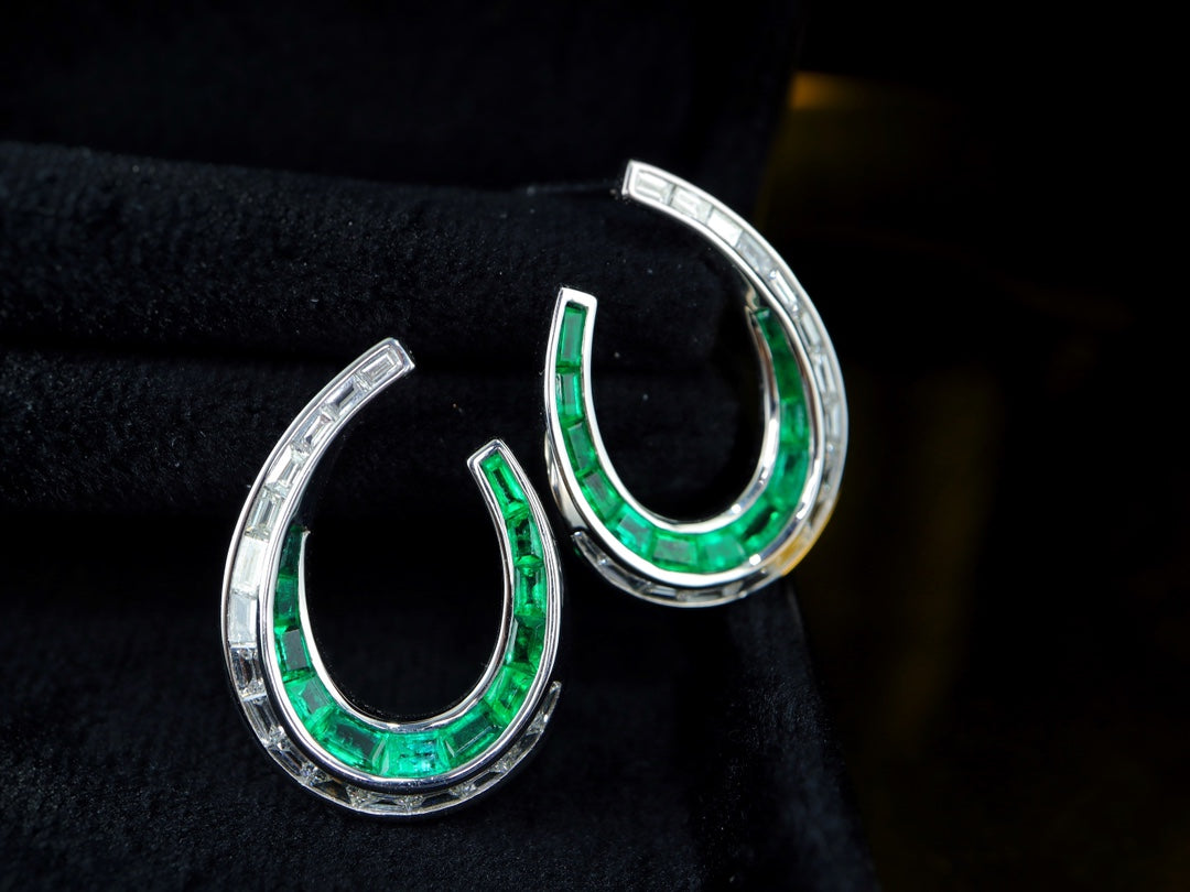 Emerald Earrings Jewelry: Luxurious Panjshir Emerald & Large Diamond Setting