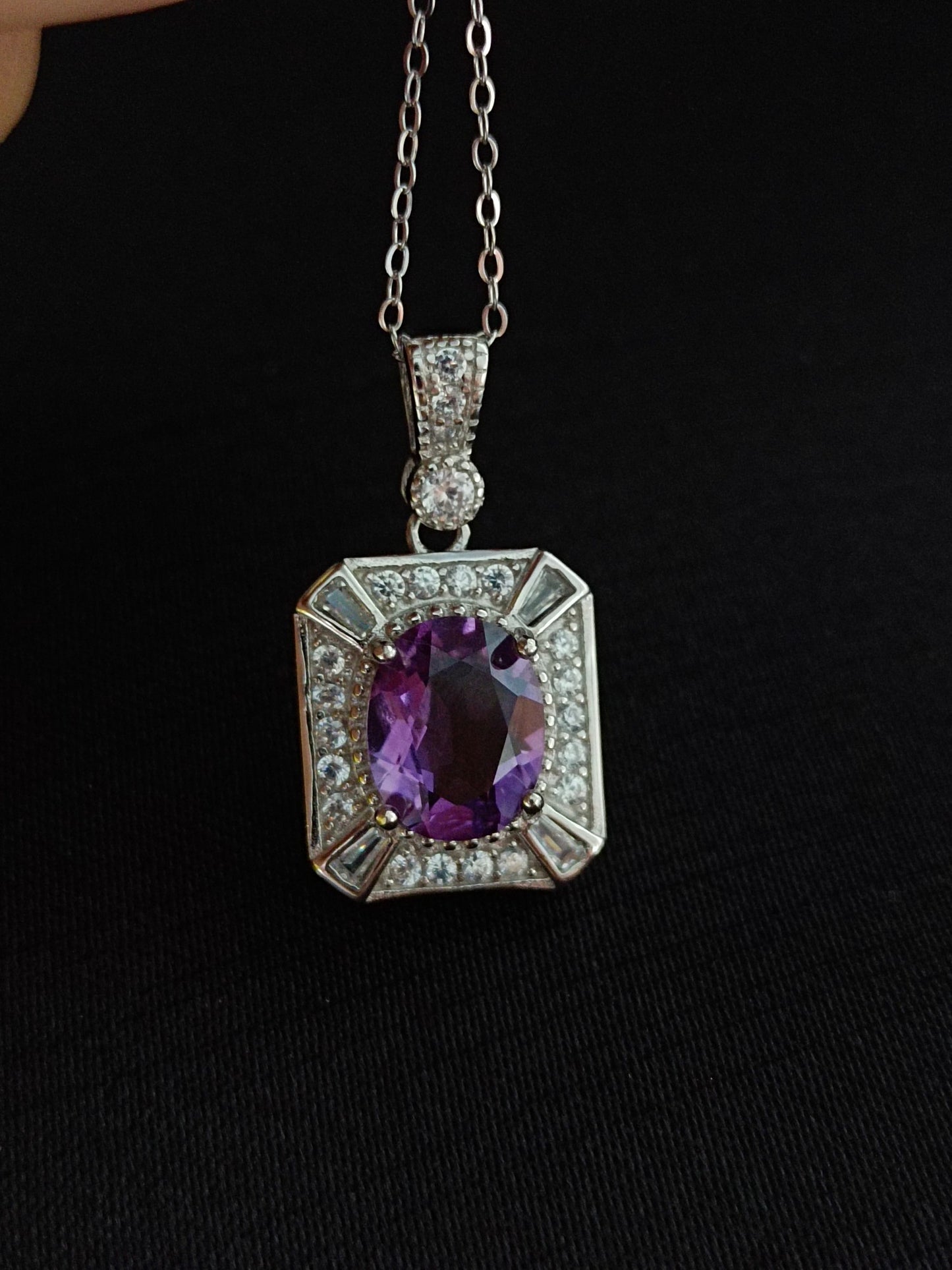 Exquisite Natural Amethyst Pendant Jewelry