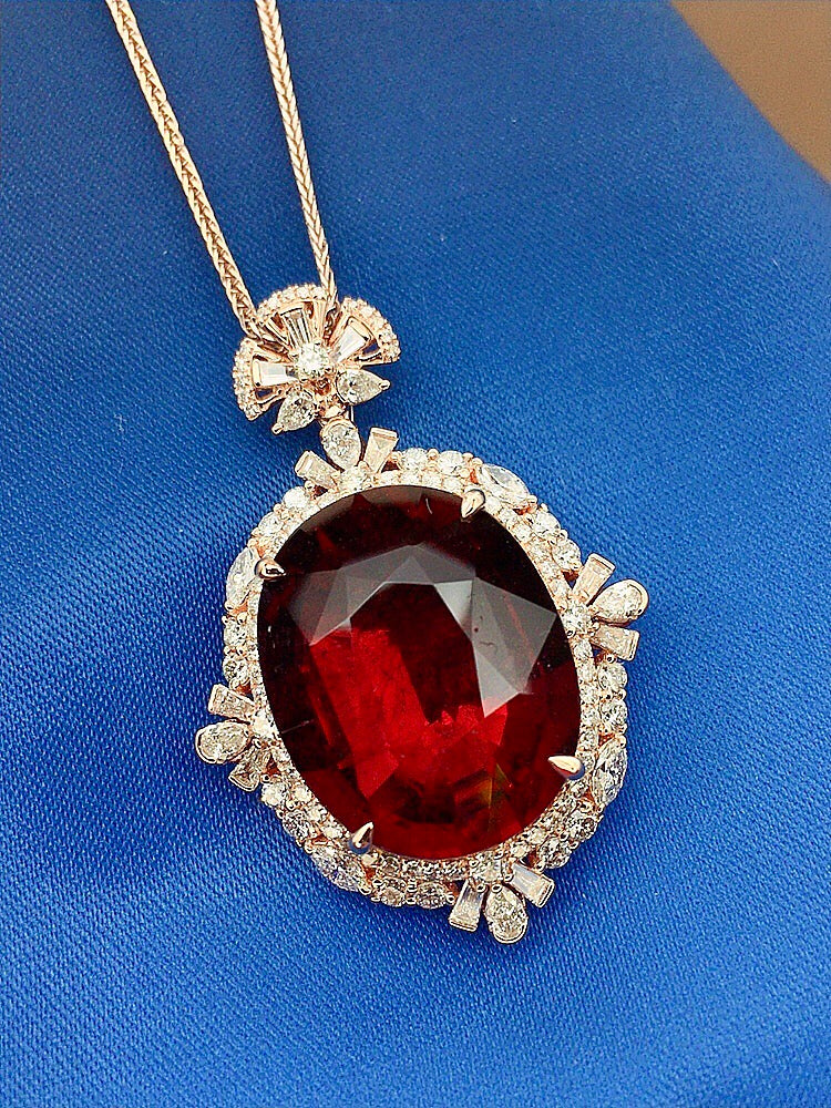 Exquisite Collectible Jewelry: Top-Grade Large Carat Ruby-Like Tourmaline Pendant