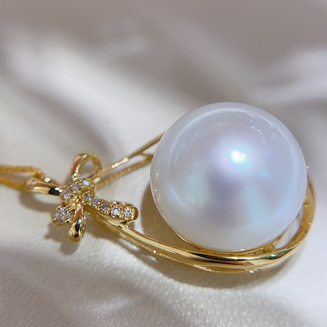 Luxury 18K Gold Diamond and 12-13mm Australian White Pearl Jewelry