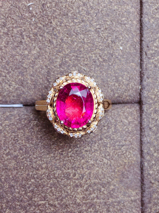 Natural Tourmaline Ring in 18K Gold with Diamond Accents - Exquisite Jewelry