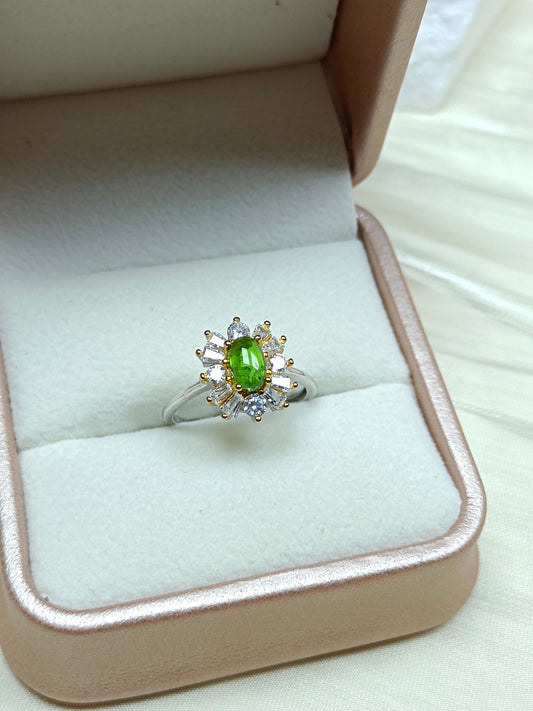 Adjustable Sterling Silver Ring with Diopside Embedding - Unique Jewelry