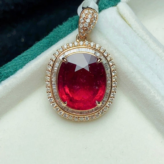 Natural Tourmaline Pendant Jewelry with 18K Gold and Diamond Embedding