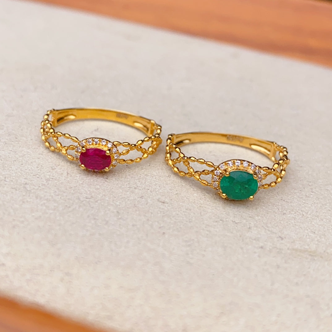 Exquisite Lace-Designed Jewelry with Natural Gemstones