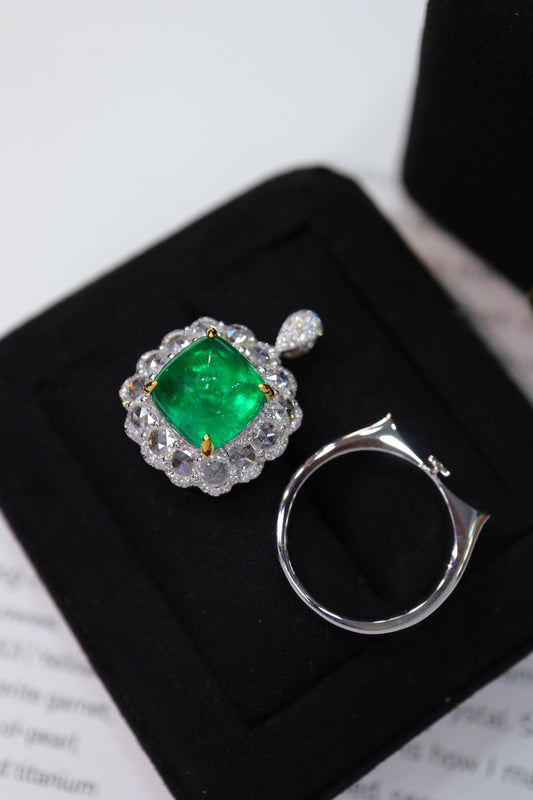 Sugarloaf Emerald Ring & Pendant Jewelry - Luxurious Design with Sparkling Diamonds