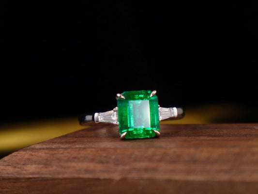 2.51 Carat Emerald Ring - Vivid Green Jewelry Gemstone