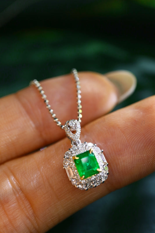 Premium "Victory" Pendant in Stock - Panjshir Emerald Jewelry