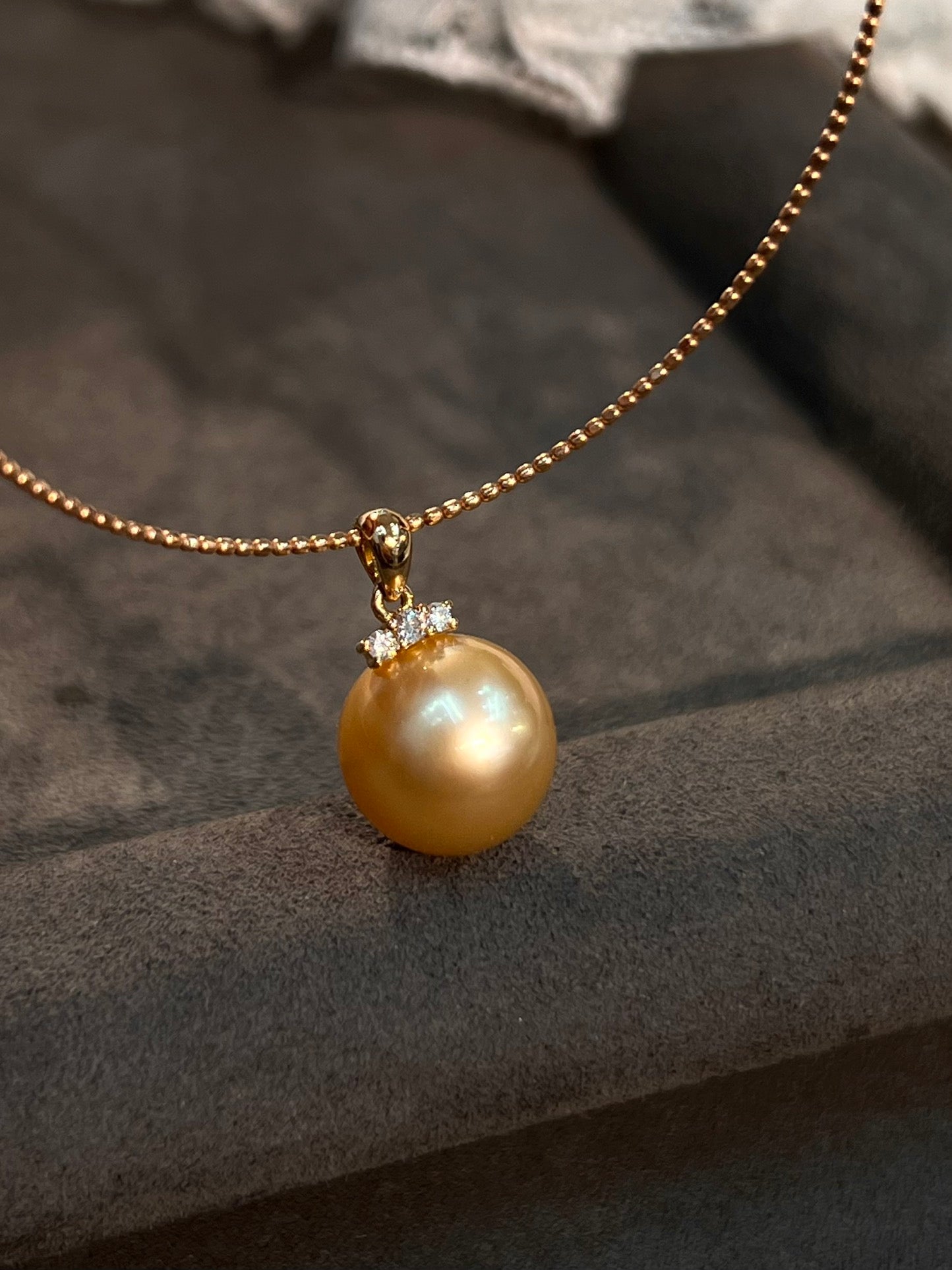 Natural Seawater Gold Pearl Pendant - Elegant Jewelry