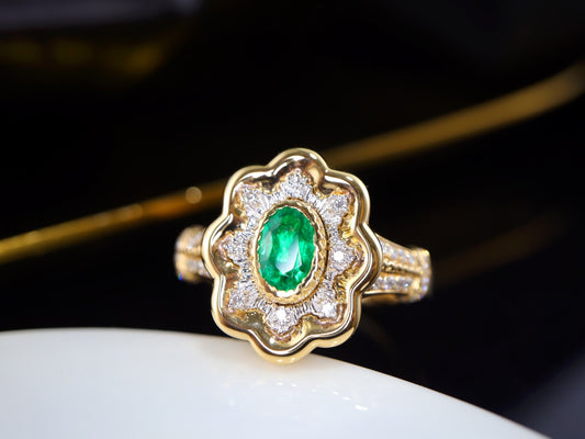 Panjshir Emerald Ring - Vintage Jewelry for Every Occasion