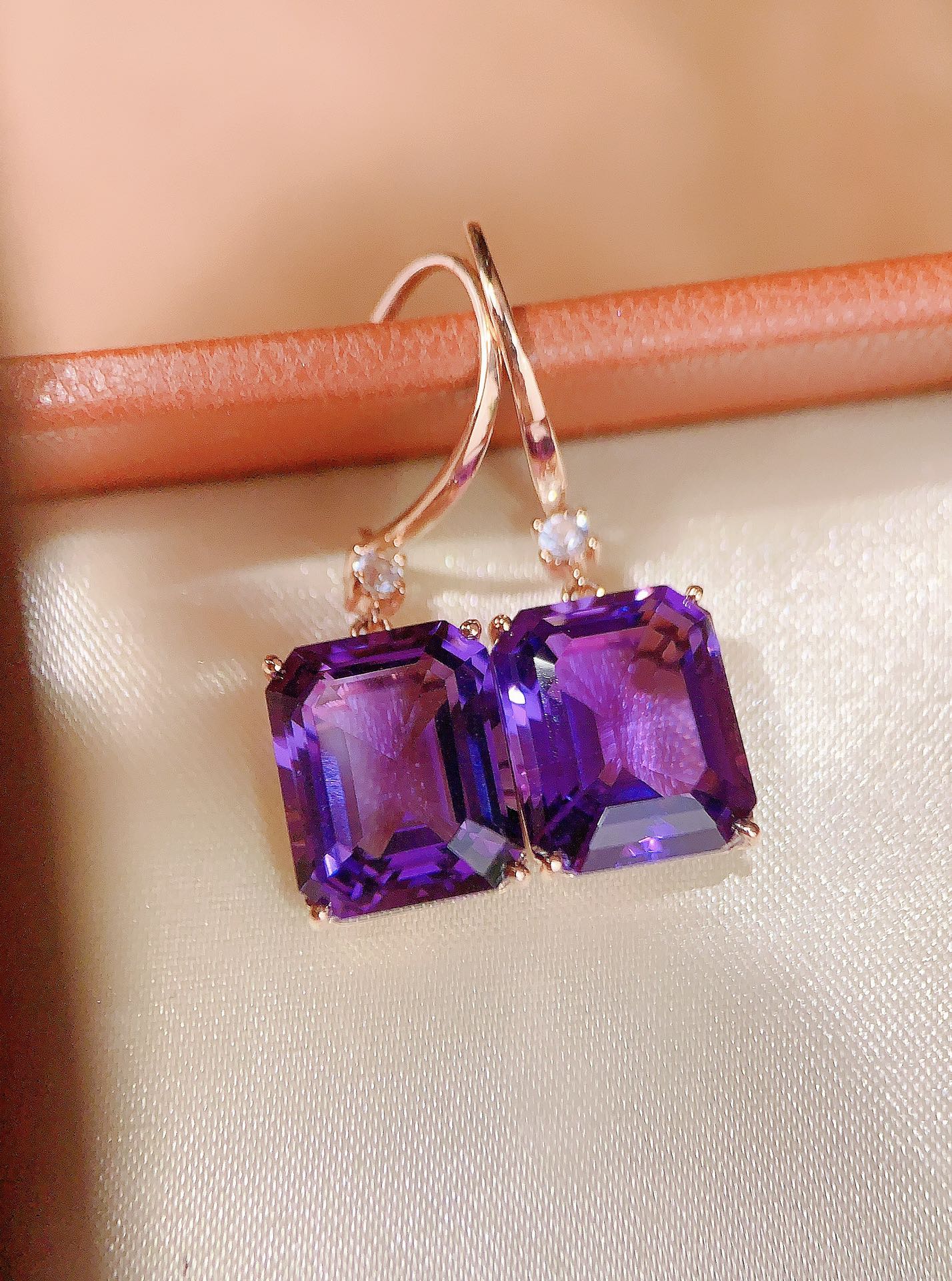 Elegant Purple Amethyst Earrings - Luxury Jewelry